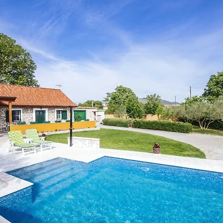 My Dalmatia - Authentic Stone House Momo With Private Infinity Pool Semesterbostad *