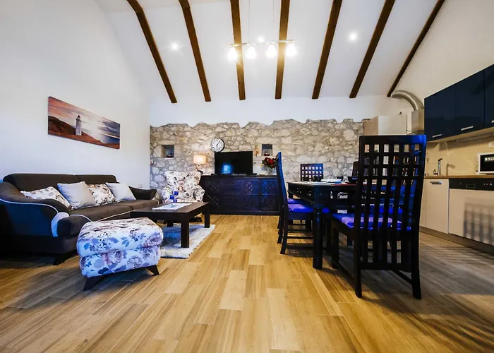 My Dalmatia - Authentic Stone House Momo With Private Infinity Pool *