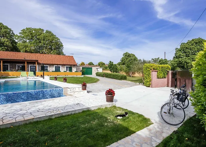 Vikendica My Dalmatia - Authentic Stone House Momo With Private Infinity Pool *