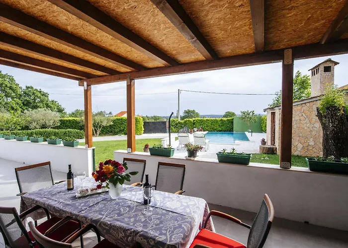 Semesterbostad My Dalmatia - Authentic Stone House Momo With Private Infinity Pool *