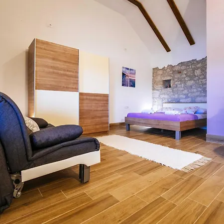 My Dalmatia - Authentic Stone House Momo With Private Infinity Pool